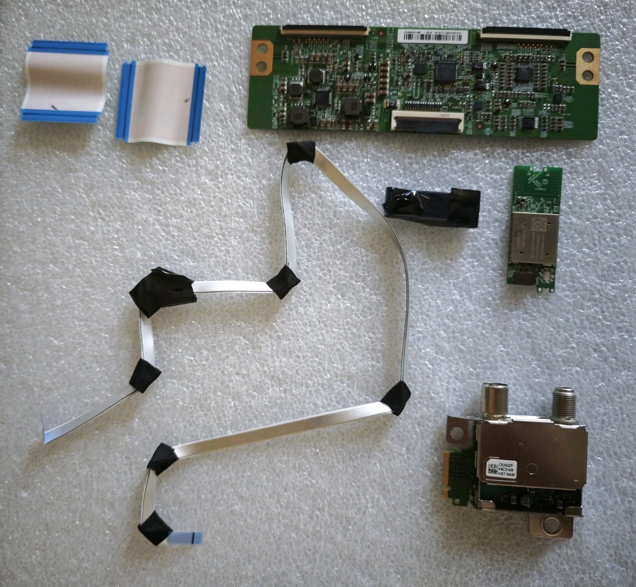 Original Sony KDL-49WD758 TV Board and Components Kit - immagine 3