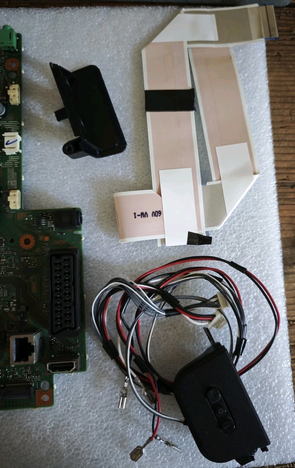Original Sony KDL-49WD758 TV Board and Components Kit - immagine 4