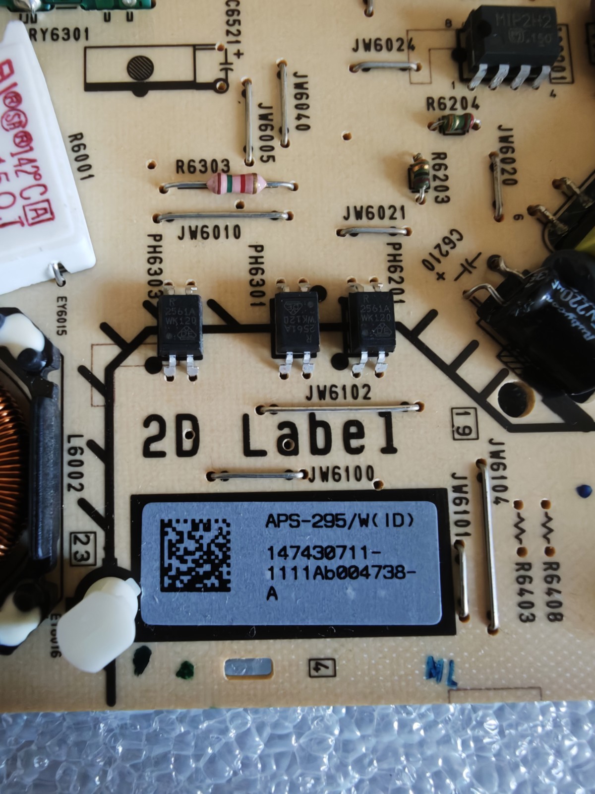 Sony KDL-46HX820 3 Parts Kit Main Board APS-295 PSU Bass Speaker OEM - immagine 3