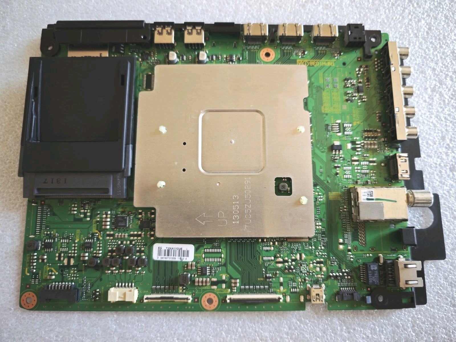 Panasonic TX-L47ET60E Main Board TNPH1038 1A TXN/A1YDUE Testata