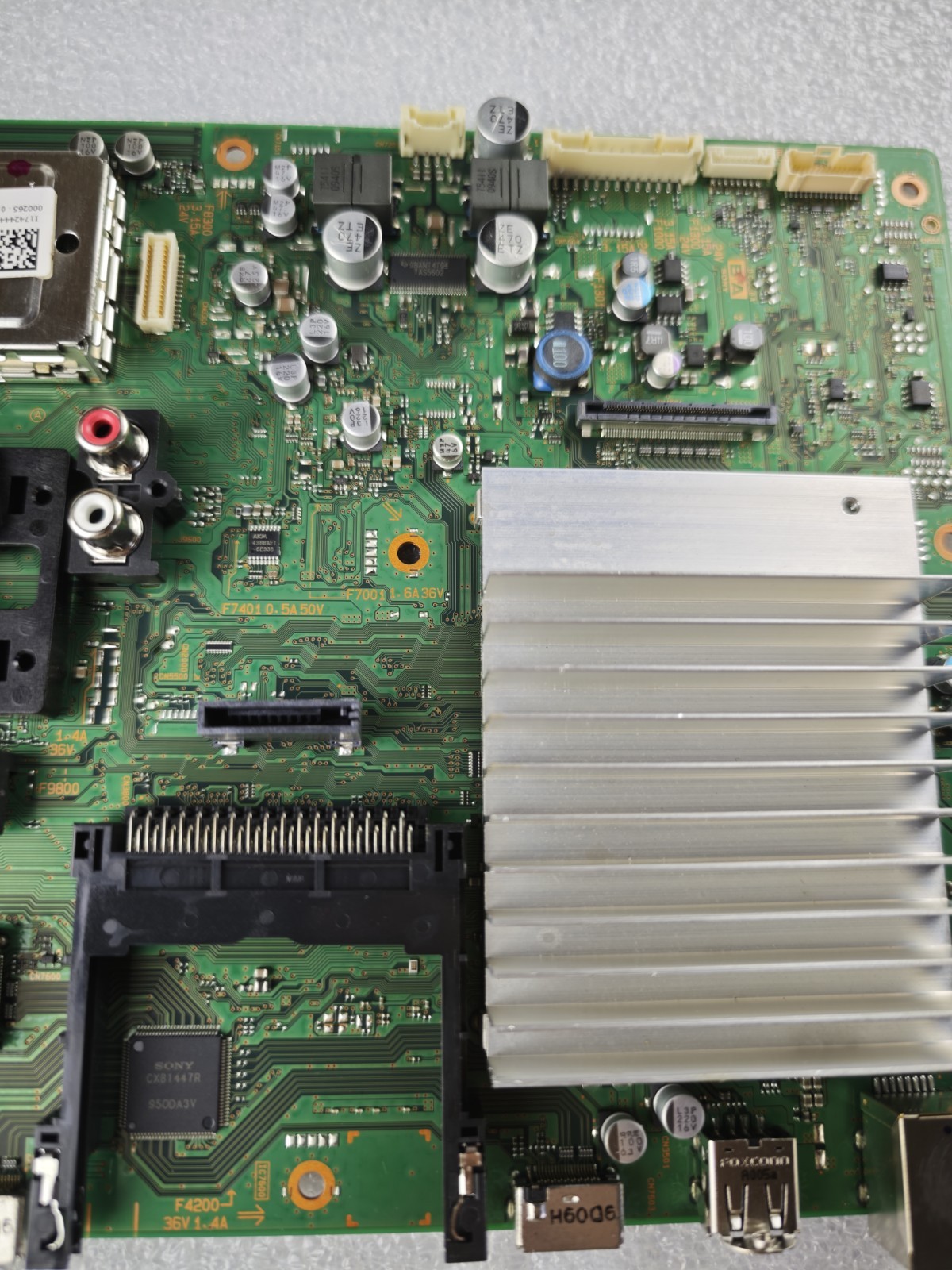Sony A1742450A 1-878-942-31 Main Board KDL-37V5800 KDL-40V5800 - immagine 3